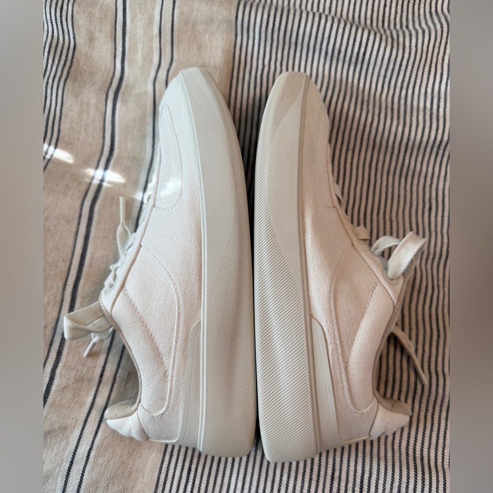 Lululemon Cityverse sneakers - Picture 6 of 8